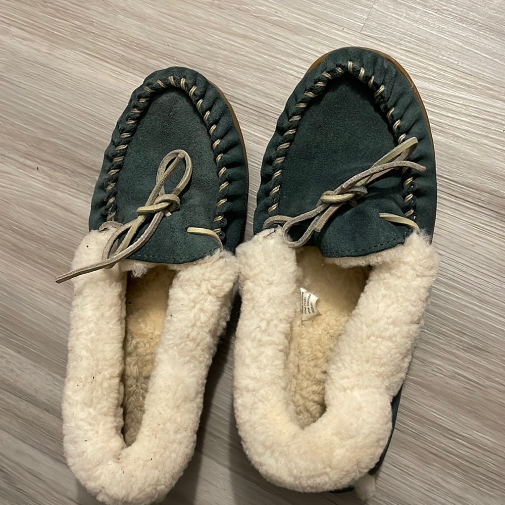 Ll bean moccasins size 8 women’s